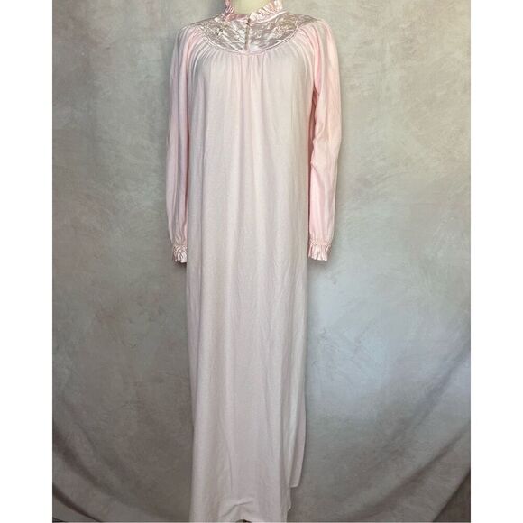 Vintage 1970s Nightgown Pink - Picture 1 of 8